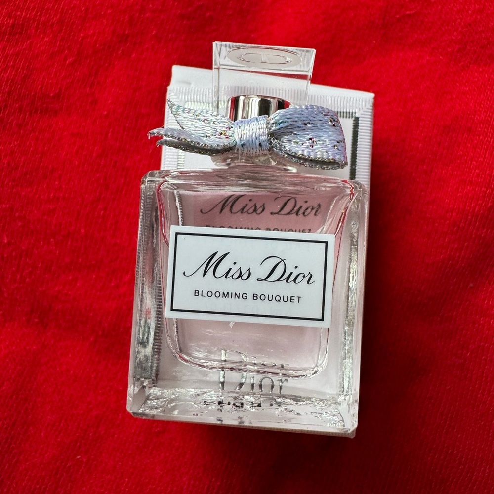 MISS DIOR BLOOMING BOUQUET